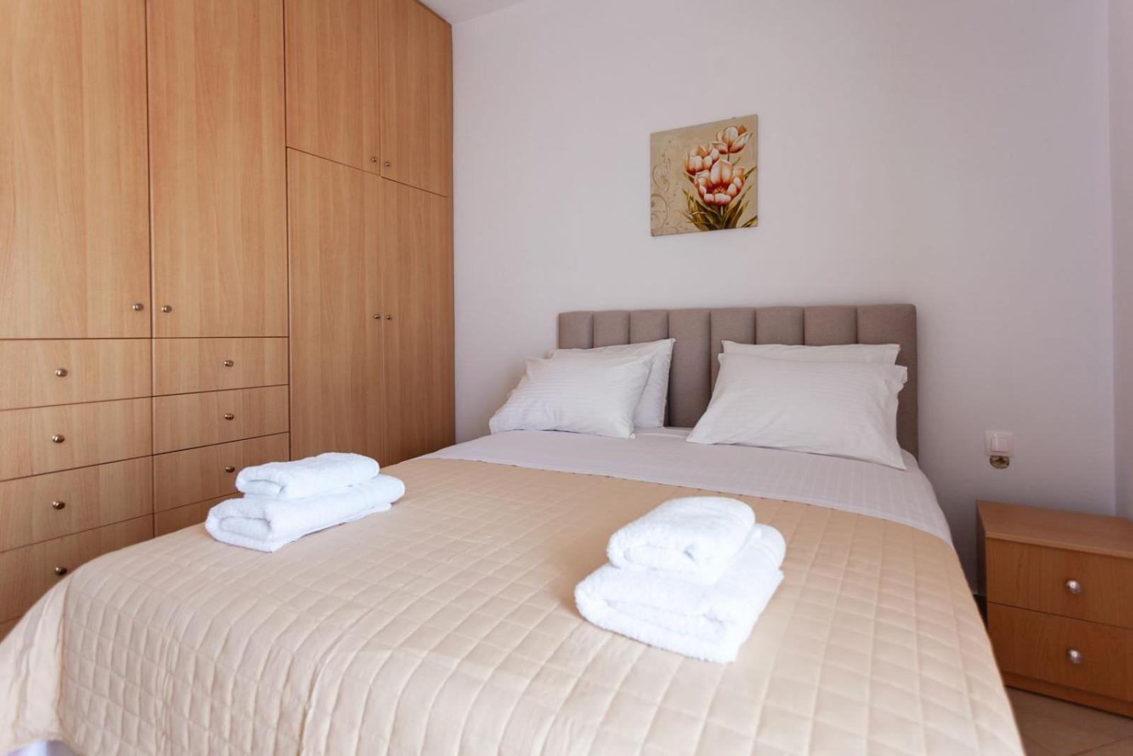 Zacharias Apartments Himare Exterior photo
